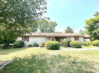 170 Jackson St, Carlyle, IL 62231