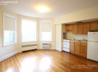 50 Lancaster Ter, Brookline, MA 02446