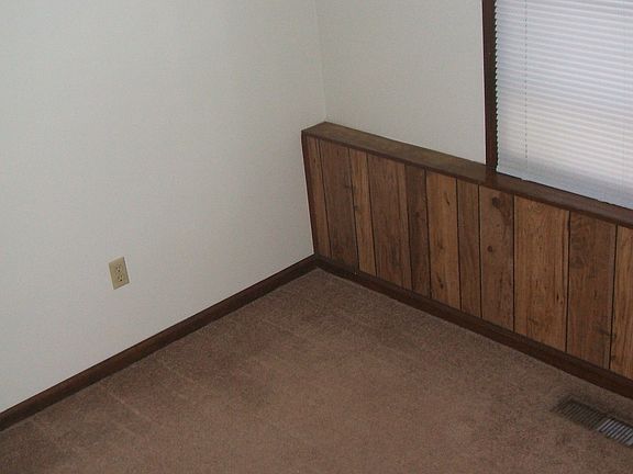 4th image of 236 Harrison St APT C