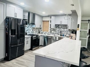 7550 Hershey Dr, Buena Park, CA 90620