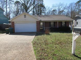 14311 Ridgewood Dr, Little Rock, AR 72211