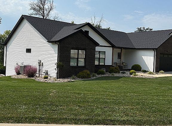 2nd image of 100 Independence Dr