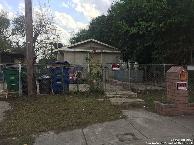 1st image of 424 Hazel St