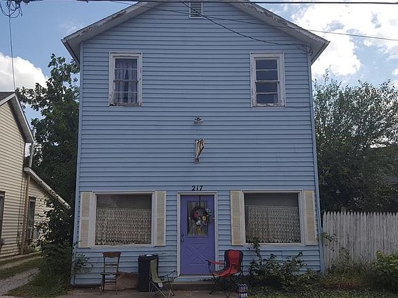 2nd image of 217 W Main St