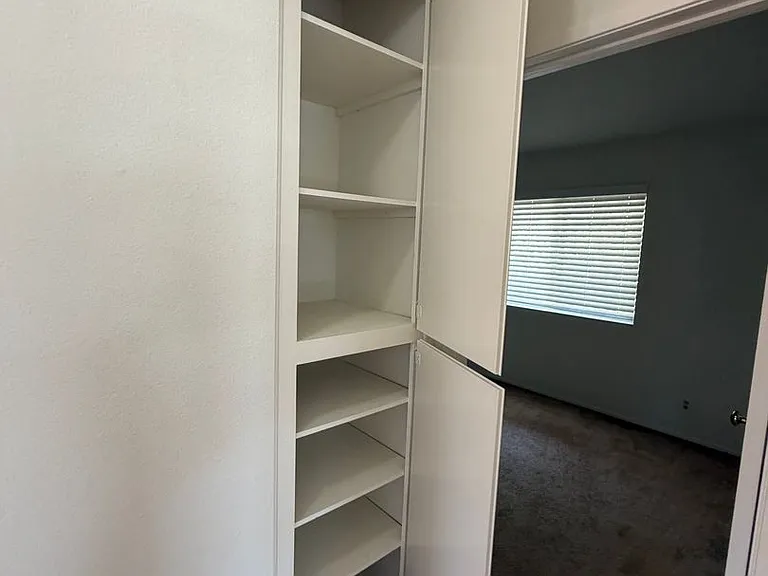 4609 Ellenwood Dr — Photo 18