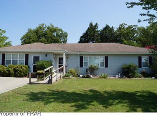 6240 Braxton Rd, Hope Mills, NC 28348