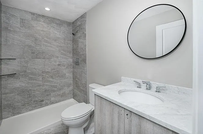 119-121 Addison St #5 — Photo 6