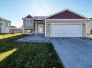 4776 47th Ave S, Fargo, ND 58104