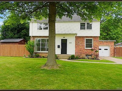 1104 Cayuga Dr, Niagara Falls, NY, 14304
