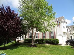 15 Dorset Ct, Bordentown, NJ 08505