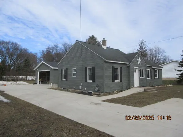 471 72nd St SE, Grand Rapids, MI 49548