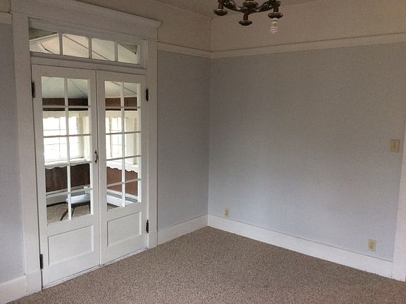5th image of 214 N Quaw Blvd APT 6