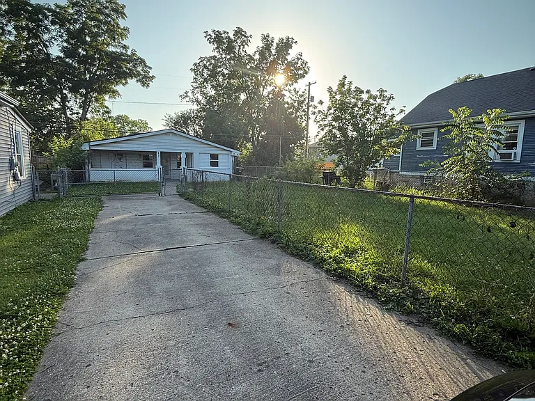 517 S Wheatland Ave — Photo 5
