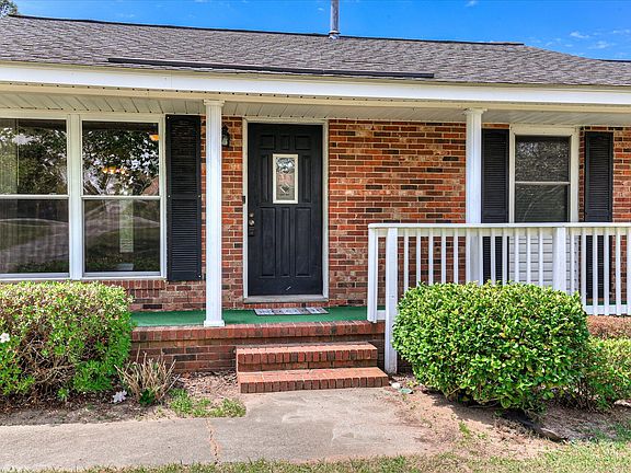 4th image of 329 Morris Road