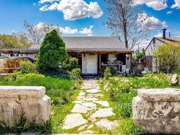 3009 W Woodlawn Ave, Boise, ID 83702