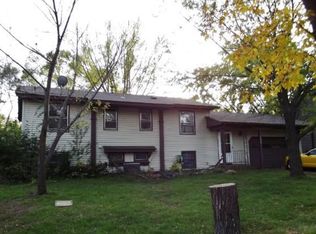 10632 Riverview Pl NW, Coon Rapids, MN 55433