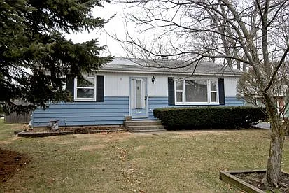 5S469 Sherman Ave photo 1