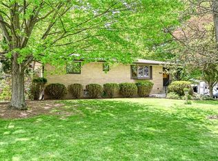 2385 Rochester Rd, Sewickley, PA 15143