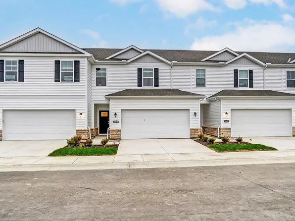 1388 Marinelli Dr E, Columbus, OH 43228