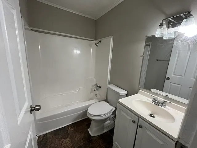 2844 Shamrock Ln — Photo 15