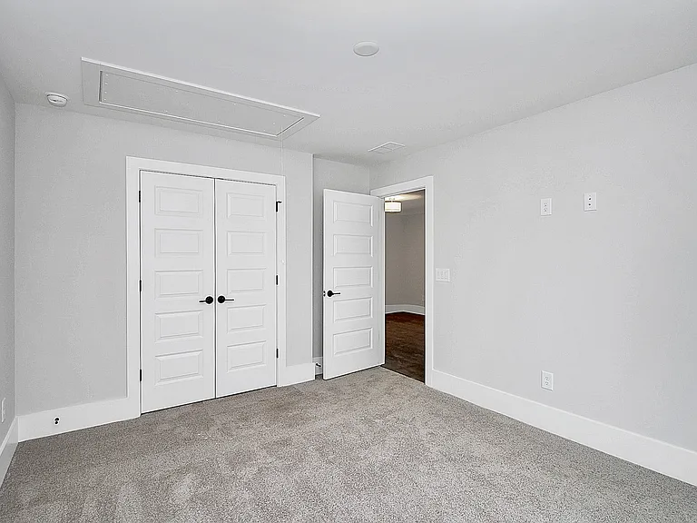 2957 Ross Ave — Photo 19