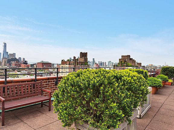 3rd image of 31 Jane St APT 1G