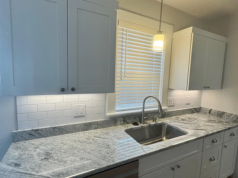 78 Morrison Ave — Photo 13