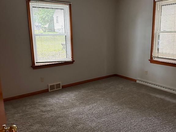 2nd image of 117 2nd St #1