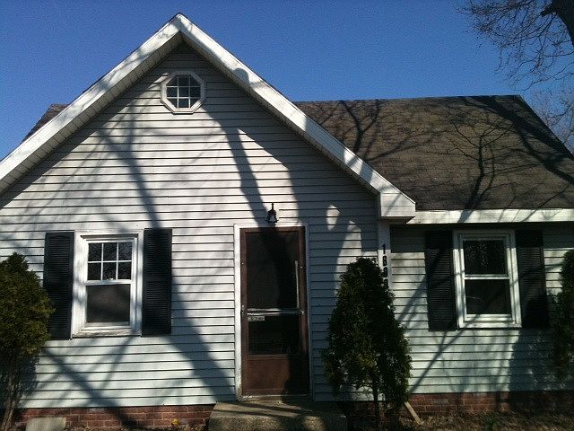 1st image of 1609 Beverly Dr