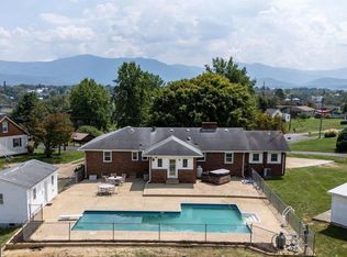 62 Rosser Dr, Luray, VA