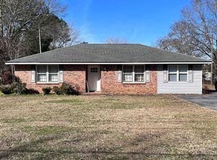 1726 Pinewood Rd, Sumter, SC 29154