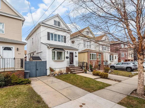 88-31 Aubrey Avenue, Glendale, NY 11385