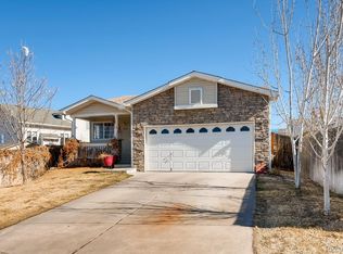 1826 Espana Way, Aurora, CO 80011
