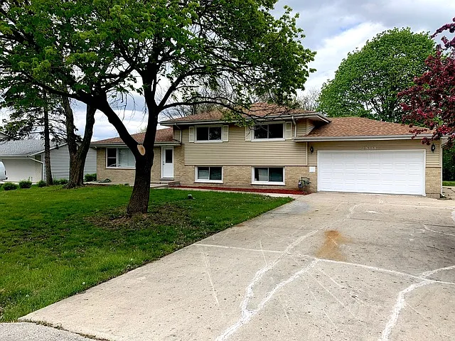 2N113 Bernice Ave photo 1