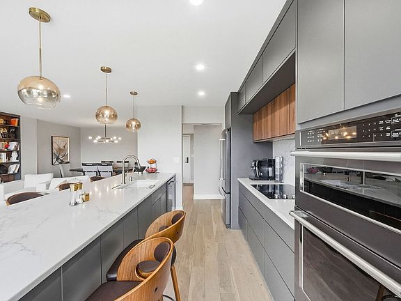 5th image of 711 S River Rd APT 603