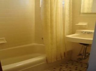 1525 72nd St, Brooklyn, NY 11228