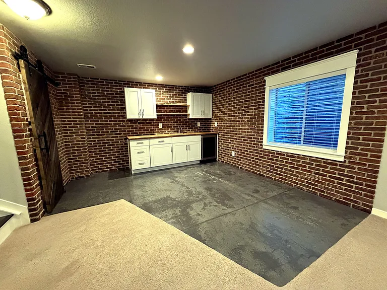 15661 Lake Mist Dr — Photo 16