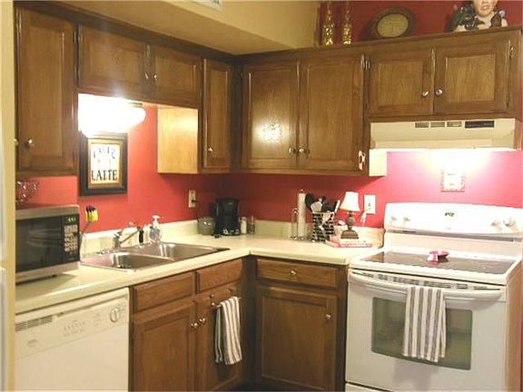 4th image of 1401 Avenue O APT C