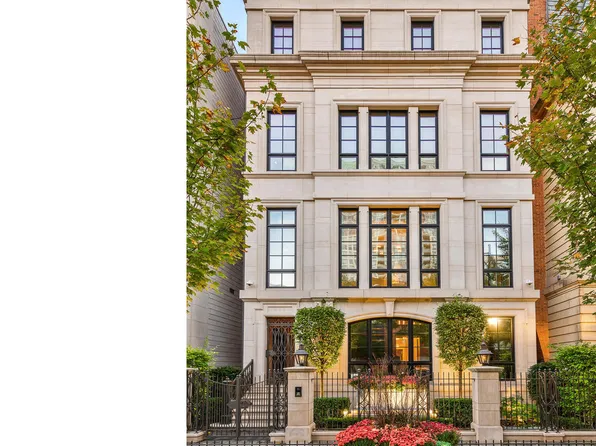 445 W Superior St, Chicago, IL 60610