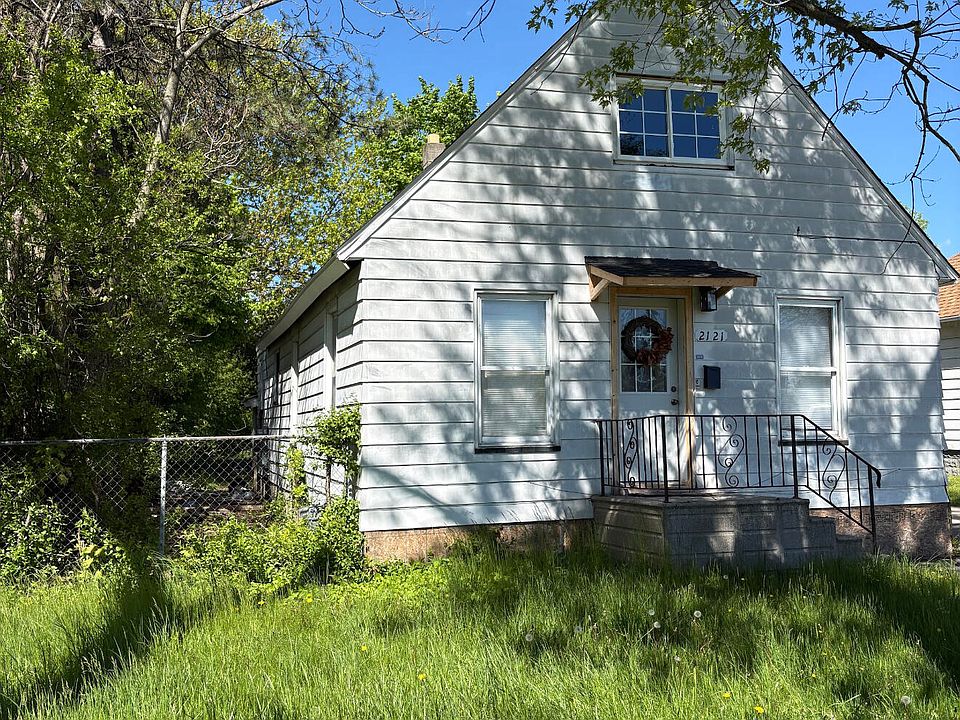 1st image of 2121 Sheridan Ave