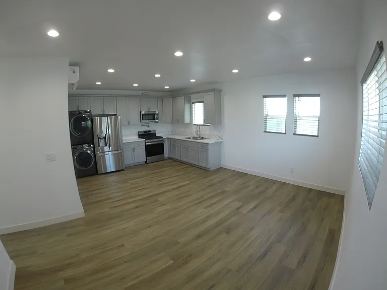 4904 Coke Ave #2 — Photo 3
