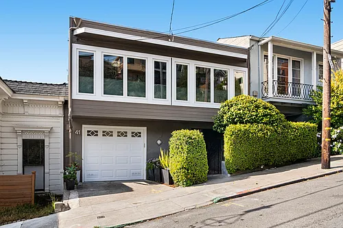 41 Saturn St Photo 1