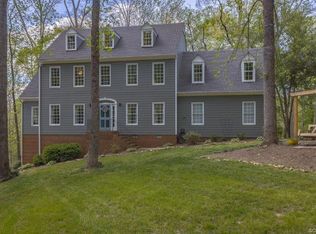 2755 Happy Hollow Dr, Midlothian, VA 23113