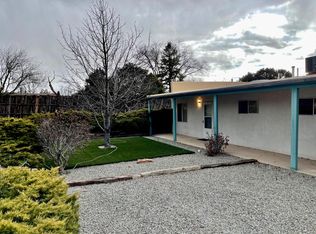 822 1/2 E Zia Rd, Santa Fe, NM 87505