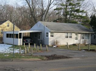 1231 Lafayette Ave, Kalamazoo, MI 49006