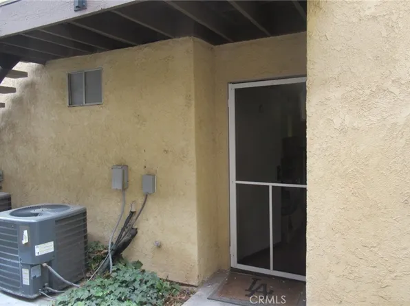 3252 Little Mountain Dr APT C, San Bernardino, CA 92405