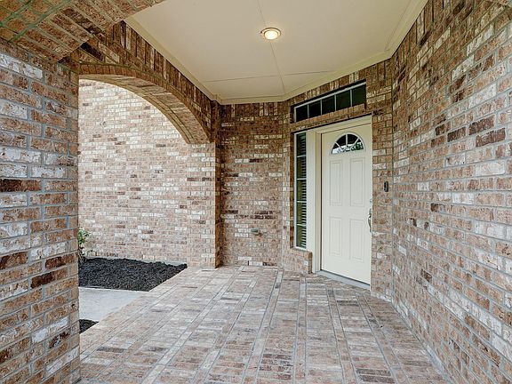 4th image of 3314 Fawnwood Dr