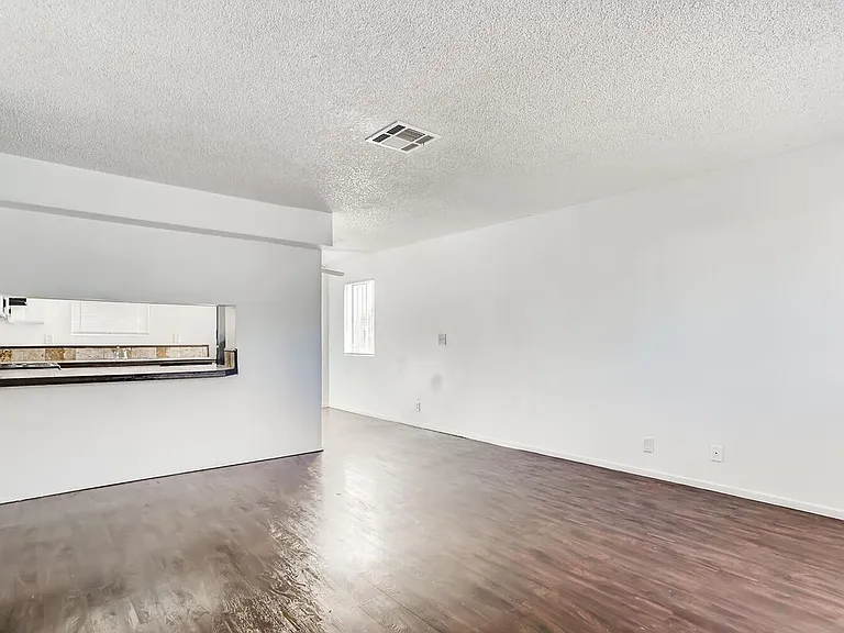 24 Rose Cir #A — Photo 4