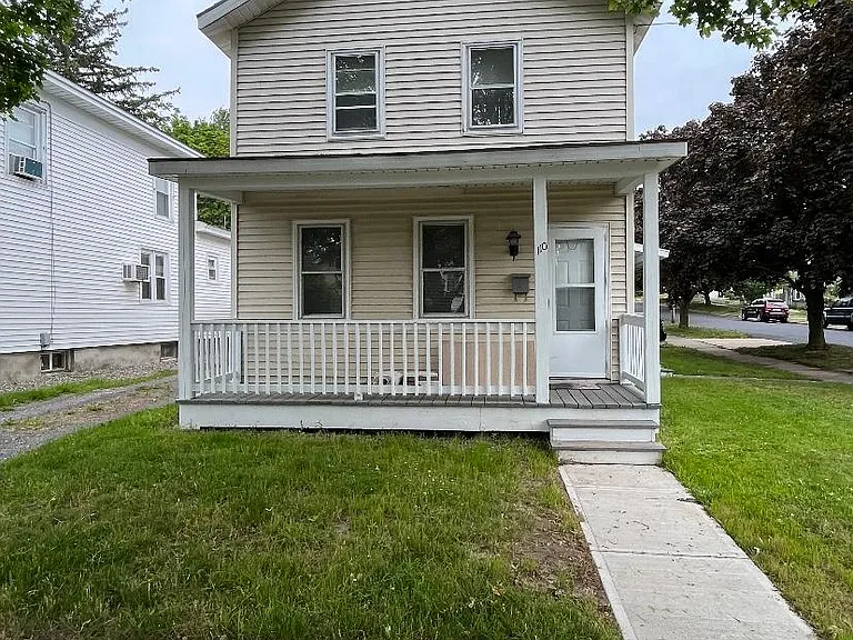 110 W Mohawk St #1 — Photo 1
