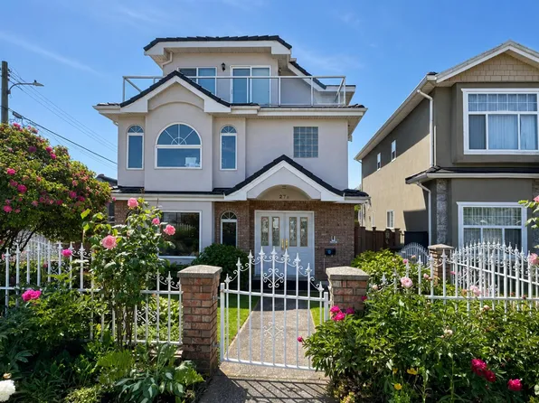 2776 Georgia St E, Vancouver, BC V5K 2K2